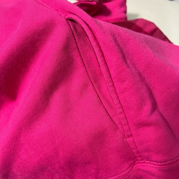 Vineyard Vines | pink shep shirt plaid shoulder design small pockets button neck - Picture 16 of 16